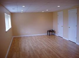  197 Breckenridge Ct, Gilberts, Il 60136 3 Beds 2.5 Baths 1,780 in Gilberts, IL (Photo 7 of 8)