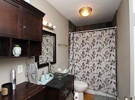 A Beautiful 3 Bedroom Apartment, with 2 Bathrooms in Austin, TX (Photo 11 of 12)