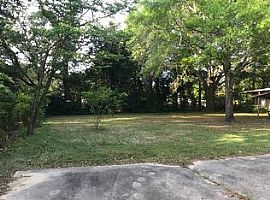 1558 Shan Dr S, Mobile, Al 36693 (747) 444-3766 in Mobile, AL (Photo 9 of 9)