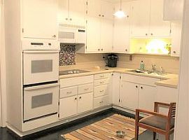 537 Edgecrest Cir, Homewood, Al 35209 in Homewood, AL (Photo 6 of 7)