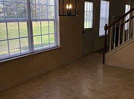  167 Brass Oak Dr, Madison, Al 35758 4 Beds 3 Baths  in Madison, AL (Photo 2 of 6)