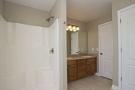  308 Ravens Crest Dr, New Market, Al 35761 3 Beds 2 Baths  in New Market, AL (Photo 4 of 7)