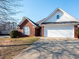 705 Berry Ln, Auburn, Al 36830 (747) 444-3766 in Auburn, AL