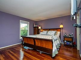 A Beautiful 4 Bedroom Apartment, with 2 Bathrooms in Washington, DC (Photo 8 of 11)