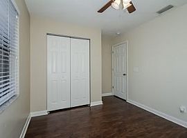 1661 New London St, North Rent 650 Deposit 650 Total 1300 in North Port, FL (Photo 7 of 8)