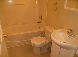  2216 Walker Ave, Greensboro, Nc 27403 2 Beds 1 Bath 1,100 Sqft in Greensboro, NC (Photo 8 of 10)