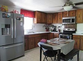 A Beautiful 3 Bedroom Apartment, with 2 Bathrooms in Halliday, ND (Photo 3 of 12)