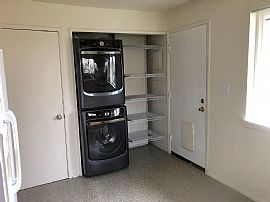 3 Bedroom Apartment in Martin Luther King Jr Way. in Seattle, WA (Photo 6 of 7)