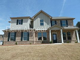 Single Family Home For Rent in Dacula, GA
