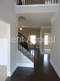 Single Family Home For Rent in Dacula, GA (Photo 4 of 12)