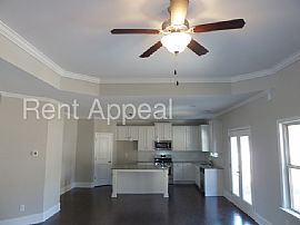 Single Family Home For Rent in Dacula, GA (Photo 5 of 12)