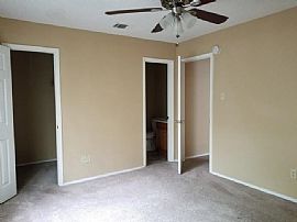 Single Family Home For Rent in Katy, TX (Photo 4 of 4)