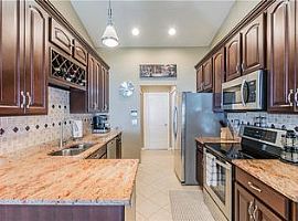 621 Lakemont Dr, Brandon, Fl 33510 in Brandon, FL (Photo 5 of 12)