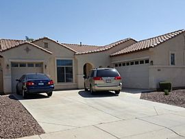 757 E Crescent Pl, Chandler, Az 85249 in Chandler, AZ