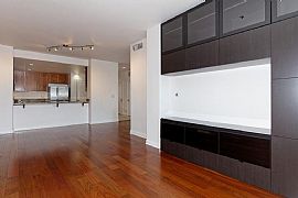 423 7th St Unit 408, Oakland, Ca 94607 2 Beds 1 Bath 1,185 Sqft in Pasadena, CA (Photo 5 of 12)
