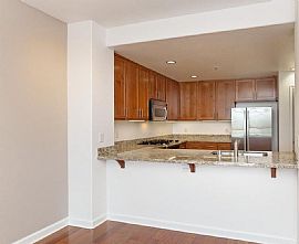 423 7th St Unit 408, Oakland, Ca 94607 2 Beds 1 Bath 1,185 Sqft in Pasadena, CA (Photo 7 of 12)