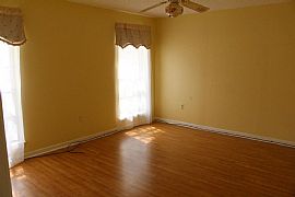 422 Coventry Ct, Shreveport, La 71115 4 Beds 2 Baths 1,900 Sqft in Shreveport, LA (Photo 10 of 12)