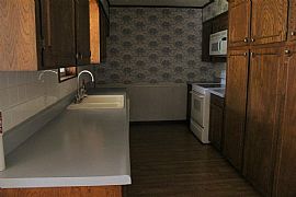 422 Coventry Ct, Shreveport, La 71115 4 Beds 2 Baths 1,900 Sqft in Shreveport, LA (Photo 7 of 12)