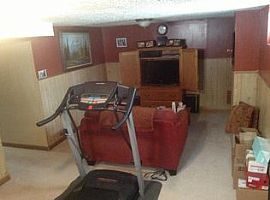 A Beautiful 3 Bedroom Apartment, with 1  Bathrooms in Omaha, NE (Photo 3 of 10)