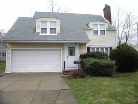 2387 S Green Rd, Beachwood, Oh 44122 5 Beds 2.5 Baths in Beachwood, OH