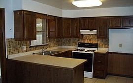 4686 Driftwood Ln, Youngstown, Oh 44515 Rent $700 and Dep $700 in Youngstown, OH (Photo 3 of 5)