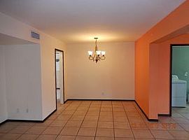 1142 S Carnegie Dr, Tucson, Az 85710 in Tucson, AZ (Photo 5 of 6)