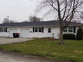 2 Beds 1 Bath in Le Roy, IL