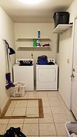 2 Beds 1 Bath in Le Roy, IL (Photo 4 of 4)