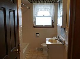 2 Beds 1.5 Baths in Cary, IL (Photo 3 of 4)