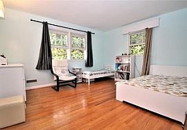 1121 Westbriar Dr Ne, Vienna, Va 22180 5 Beds 3 Baths in Vienna, VA (Photo 7 of 10)