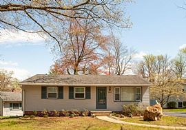 8815 Benham St, Lorton, Va 22079 3 Beds 2 Baths in Lorton, VA
