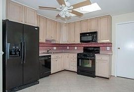 8815 Benham St, Lorton, Va 22079 3 Beds 2 Baths in Lorton, VA (Photo 10 of 11)