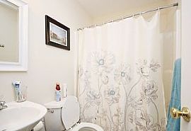 614 Shamrock Rd, Charlottesville, Va 22903 3 Beds 2 Baths in Charlottesvle, VA (Photo 7 of 8)