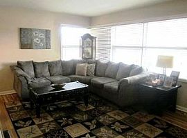 8319 N Oketo Ave, Niles,  Rent 650 Deposit 650 Total 1300 in Niles, IL (Photo 5 of 8)