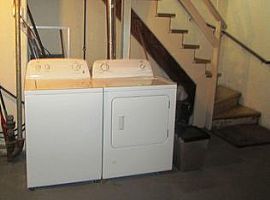 8319 N Oketo Ave, Niles,  Rent 650 Deposit 650 Total 1300 in Niles, IL (Photo 6 of 8)