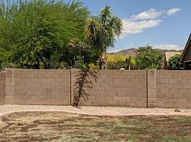 2426 W White Feather Ln, Phoenix, Az 85085 in Phoenix, AZ (Photo 2 of 9)