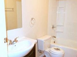 20073 Croswell St, South Bend, in 46637 Rent$575 Anddep $575 in South Bend, IN (Photo 2 of 4)