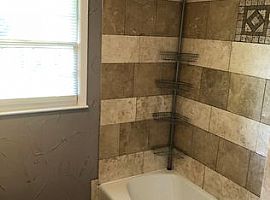 264 Forest Glen Cir, Avondale Estates, Ga 30002 3 Beds 1.5 Bath in Avondale Estates, GA (Photo 7 of 9)