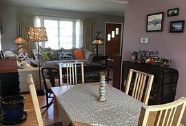 206 W Center St, Itasca, Il 60143 Rent $750 and Dep $750 in Itasca, IL (Photo 3 of 7)