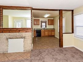 316 Neola St, Park Forest, Il 60466 3 Beds 1 Bath in Park Forest, IL (Photo 8 of 11)