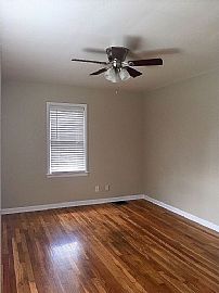 Freshly Renovated and Restored One-Bedroom Bungalow in Columbus, OH (Photo 2 of 6)
