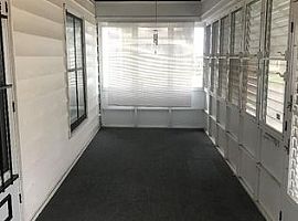 1814 N Indiana Ave, Peoria, Il 61603 Rent $650 Anddep $650 in Peoria, IL (Photo 7 of 8)