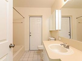 1224 Sheridan Rd, Clearwater, Fl 33755 3 Beds 2 Baths in Clearwater, FL (Photo 8 of 10)