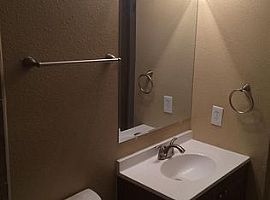 A Beautiful 3 Bedroom Apartment, with 2 Bathrooms in San Antonio, TX (Photo 9 of 12)