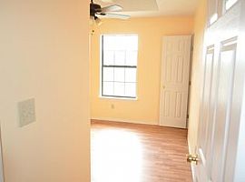 2120 W Barcelona Ave Apt A, Harlingen, Tx 78550 2 Beds 2 Baths  in Harlingen, TX (Photo 6 of 8)