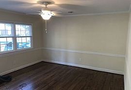212 N Lumber St, Nashville, Nc 27856 3 Beds 2 Baths 1,092 Sqft in Nashville, NC (Photo 10 of 12)