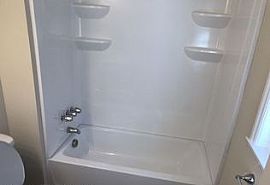 212 N Lumber St, Nashville, Nc 27856 3 Beds 2 Baths 1,092 Sqft in Nashville, NC (Photo 9 of 12)