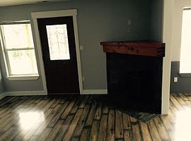 14604 Se Mill St Unit A, Portland, Or 97233  in Portland, OR (Photo 10 of 11)