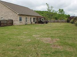 4904 Ashley Cir Se, Owens Cross Roads, Al 35763 in Owens Cross Roads, AL (Photo 2 of 6)