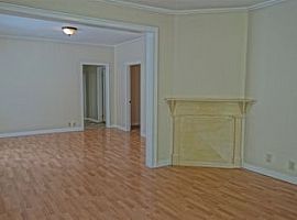 1618 Beirne Ave Ne, Huntsville, Al 35801 in Huntsville, AL (Photo 3 of 8)